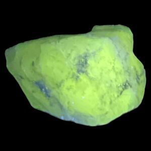 Amethyst Layered Art Glass Cullet Glowing Manganese Slag Glass #5GX58